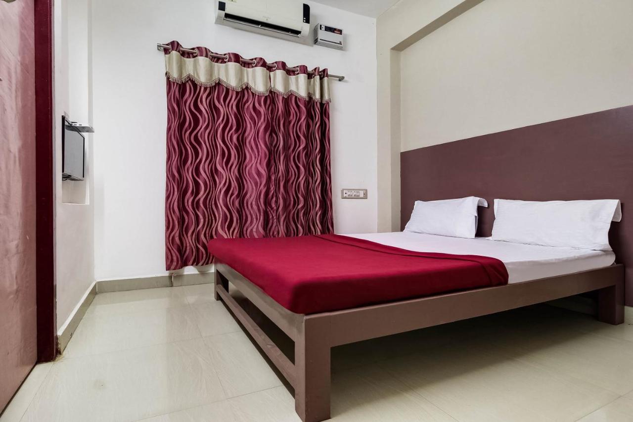 Spot On 44406 Royal Residency Spot Hotel Kumbakonam Exterior photo